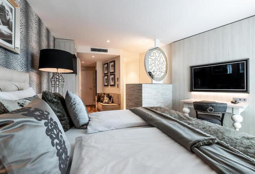 标准间, Block Hotel & Living