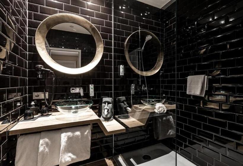 标准间, Block Hotel & Living