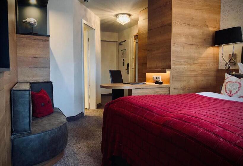 Номер Комфорт, Block Hotel & Living