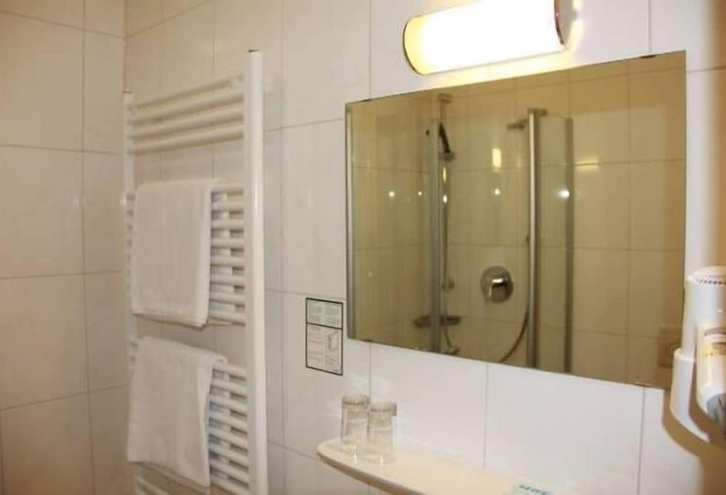 Номер Стандарт Трехместный, Alpenhotel Brennerbascht