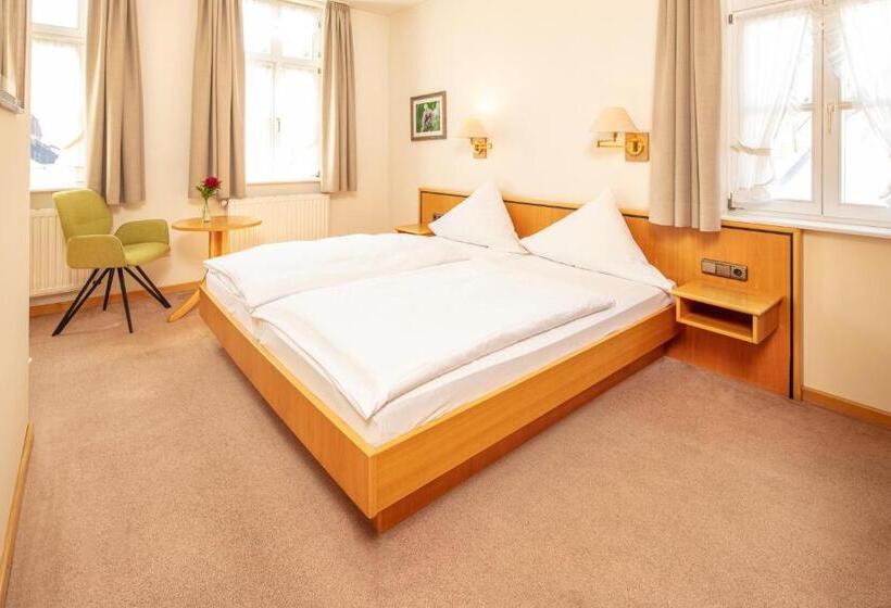 스탠다드 룸, Centgraf