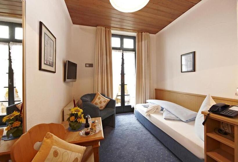 غرفة قياسية فردية, Drei Mohren