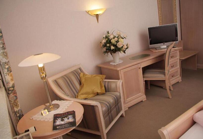 חדר סטנדרט, Edel