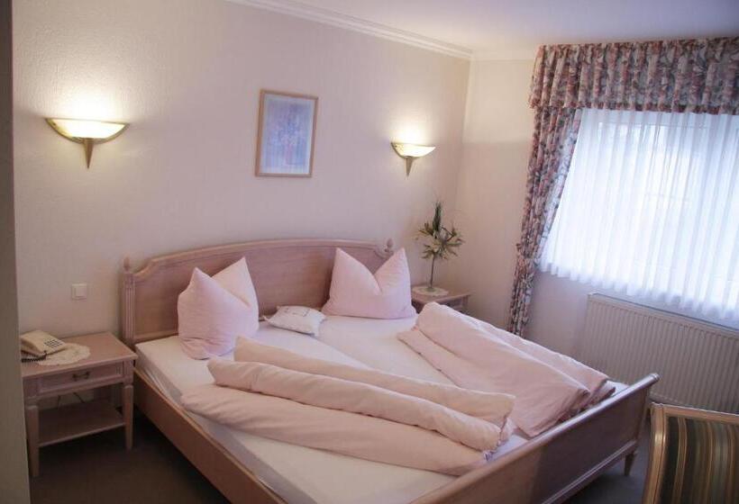 חדר סטנדרט, Edel