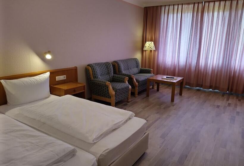 Quarto Economy, Faller