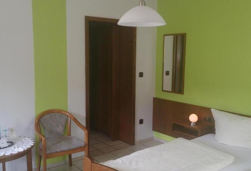 Quarto Estandar, Gasthof Zur Krone