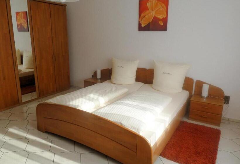 Quarto Estandar, Gasthof Zur Krone