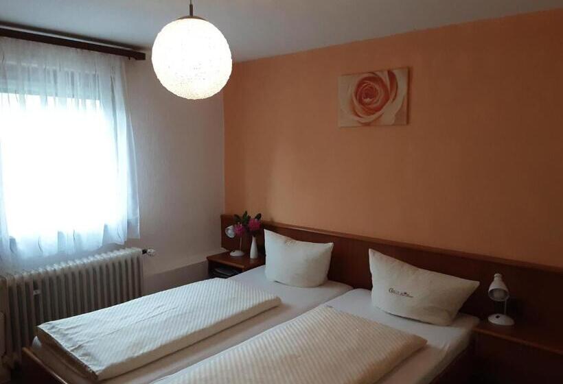 Quarto Estandar, Gasthof Zur Krone