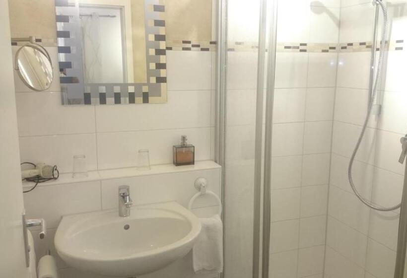 Júnior Suíte Vista Montanha, Gasthof Zur Krone