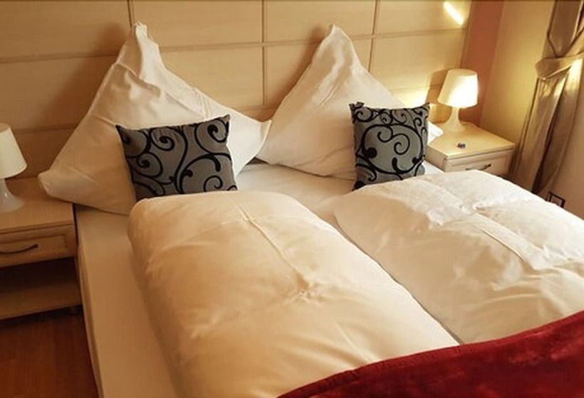 Quarto standard, Legend