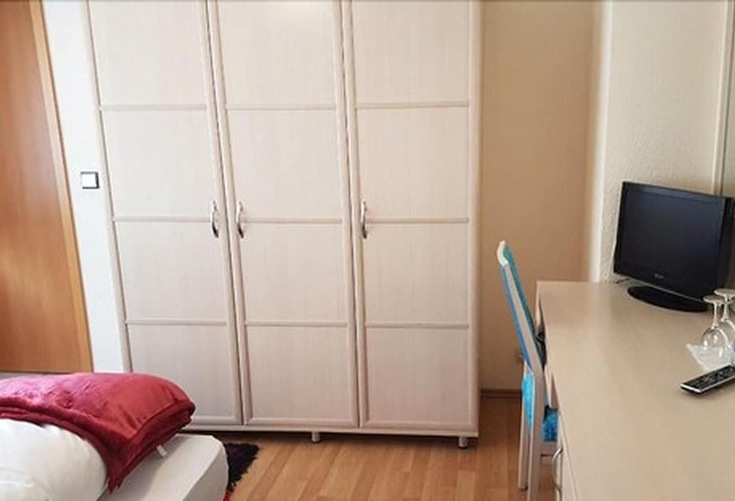 Quarto Triplo Standart, Legend