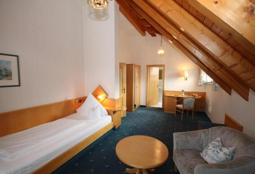 Номер Комфорт Индивидуальный, Restaurant Hirsch