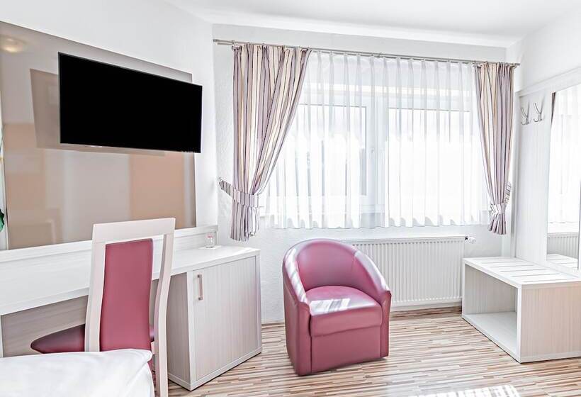 Quarto Estandar Individual, Tannenblick