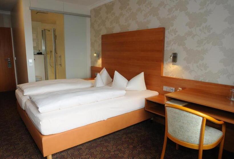 スタンダードルーム, Vierjahreszeiten