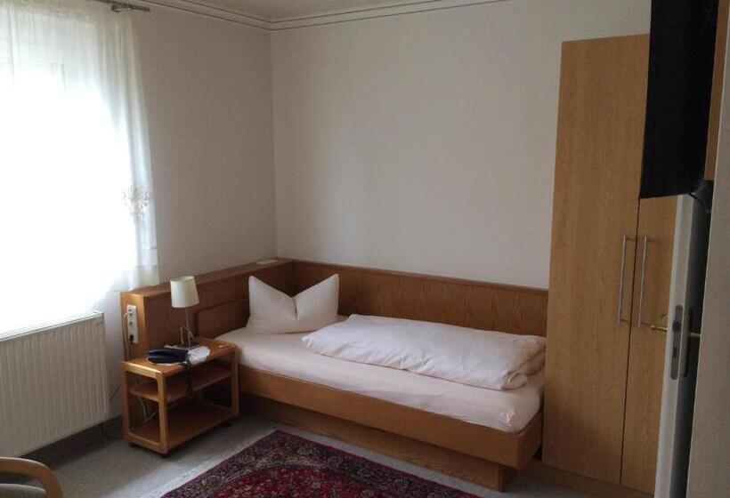 スタンダードシングルルーム, Vierjahreszeiten