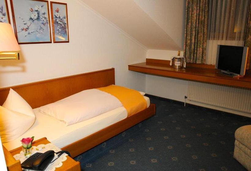 スタンダードシングルルーム, Vierjahreszeiten