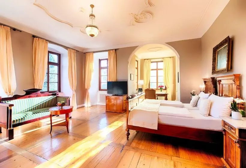庭の見えるジュニアスイート, Welcome Hotel Schloss Lehen
