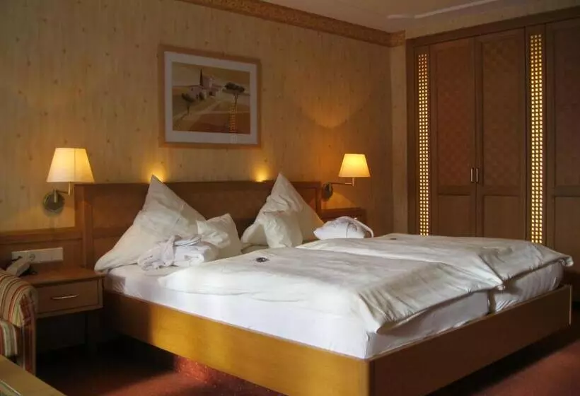 スタンダードルーム, Land  Und Kurhotel Tommes