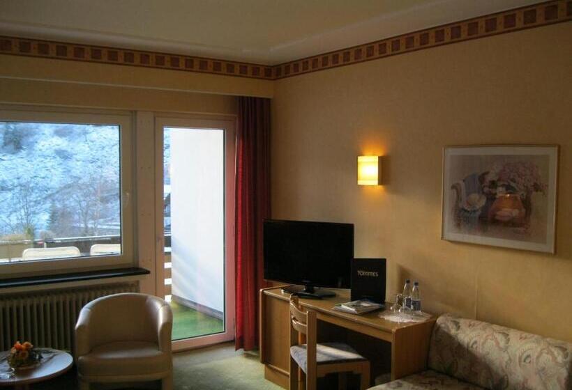 标准工作室, Land  Und Kurhotel Tommes