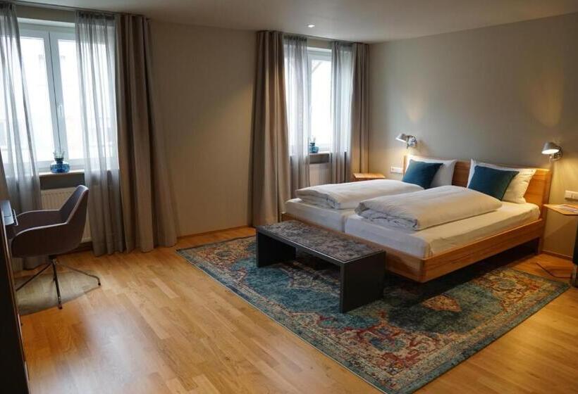 Quarto Superior, Gasthof Adler