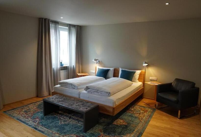 Quarto Superior, Gasthof Adler