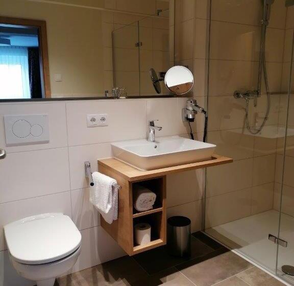 スーペリアールーム, Landgasthof Niebler