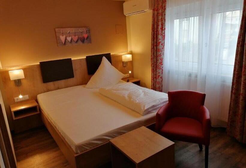 スタンダードシングルルーム, Landgasthof Niebler