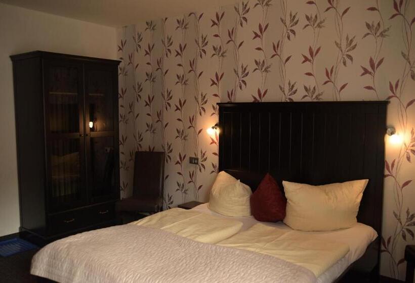 Номер Стандарт, Landhotel Röfleuten