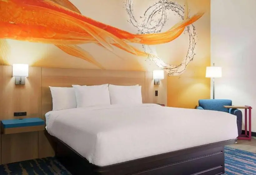 Deluxe-huone King-vuode, La Quinta Inn & Suites By Wyndham San Antonio Seaworld Lafb