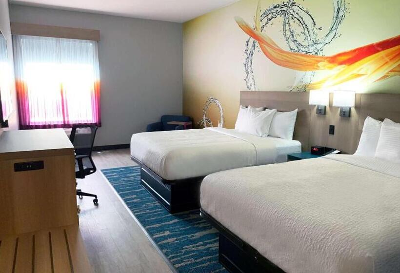 Номер Deluxe Адаптированный для Инвалидов, La Quinta Inn & Suites By Wyndham San Antonio Seaworld Lafb