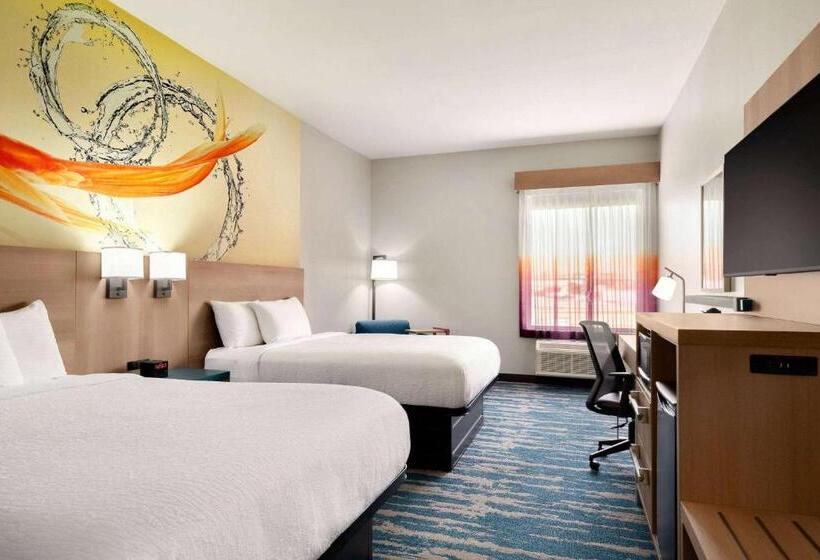 Номер Стандарт Адаптированный для Инвалидов, La Quinta Inn & Suites By Wyndham San Antonio Seaworld Lafb