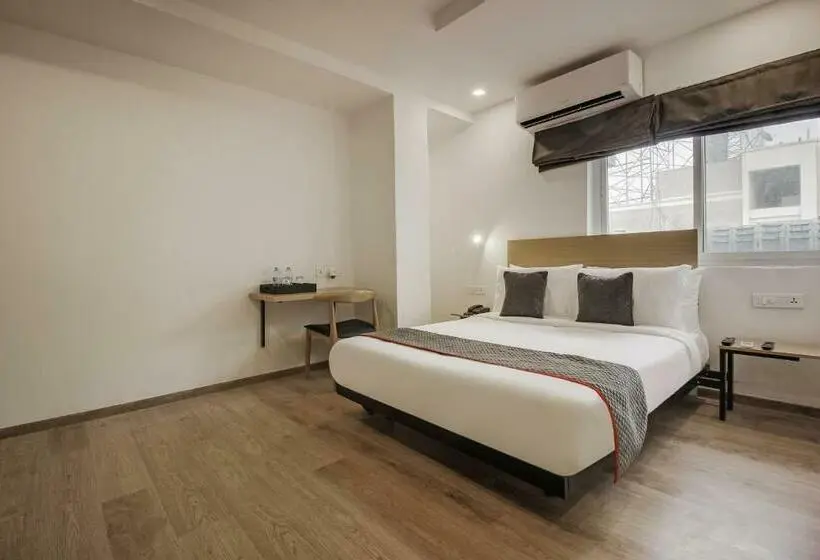 トリプルクラシックルーム, Super Townhouse Begumpet Near Hyderabad Central