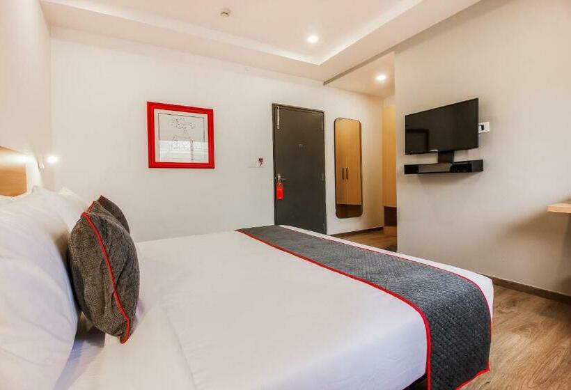 اتاق کلاسیک سه تخته, Super Townhouse Begumpet Near Hyderabad Central