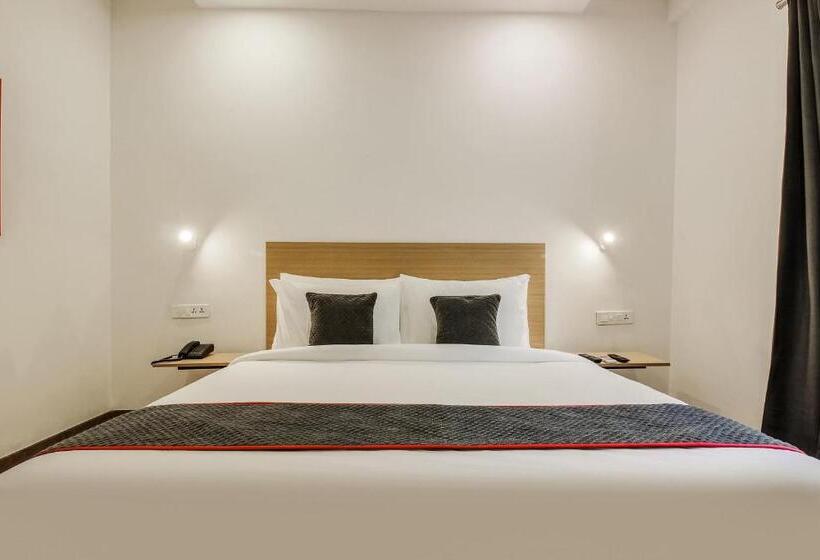 三人经典房间, Super Townhouse Begumpet Near Hyderabad Central