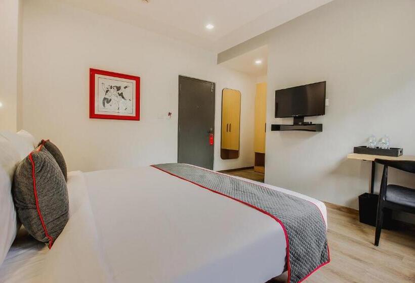 三人经典房间, Super Townhouse Begumpet Near Hyderabad Central