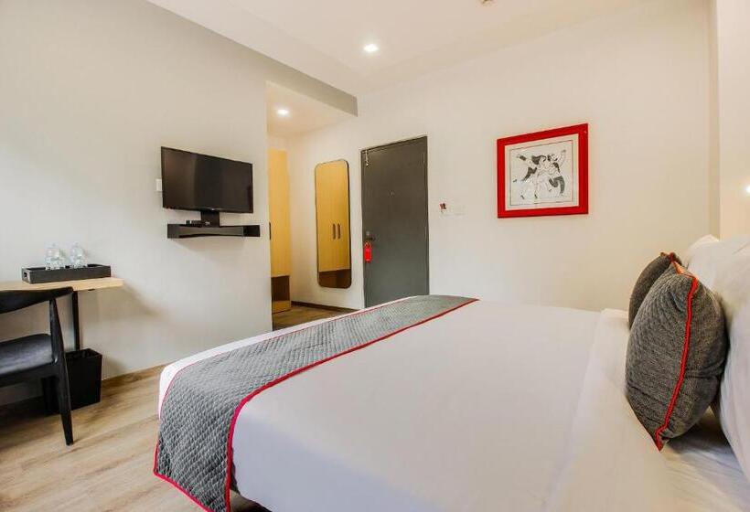 اتاق کلاسیک سه تخته, Super Townhouse Begumpet Near Hyderabad Central