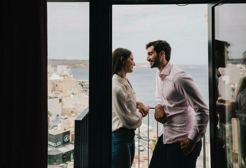 غرفة سوبيريور مطلّة علي البحر, Ibis Styles St Pauls Bay Malta