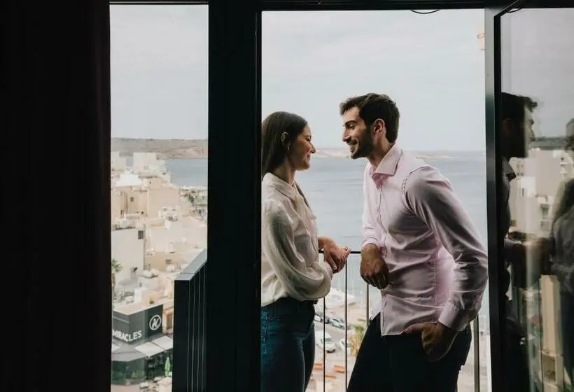 اتاق سوپریور با چشم‌انداز دریا, Ibis Styles St Pauls Bay Malta