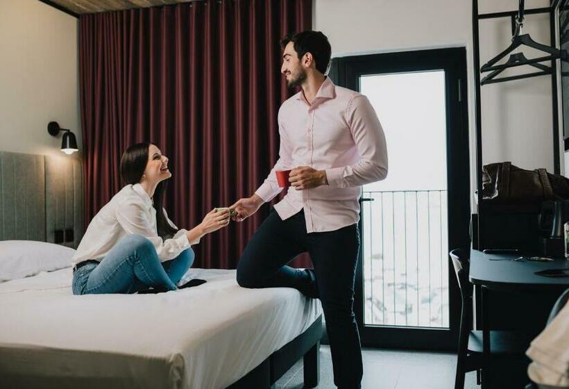 اتاق سوپریور با چشم‌انداز دریا, Ibis Styles St Pauls Bay Malta