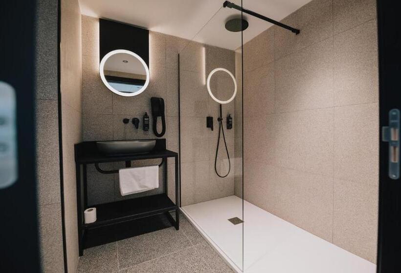 غرفة سوبيريور مطلّة علي البحر, Ibis Styles St Pauls Bay Malta