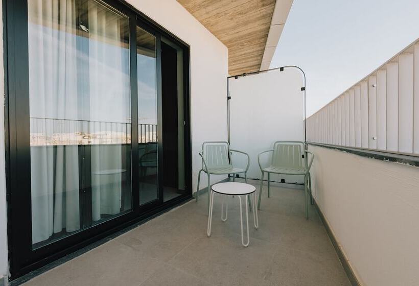 غرفة سوبيريور مطلة على المدينة, Ibis Styles St Pauls Bay Malta