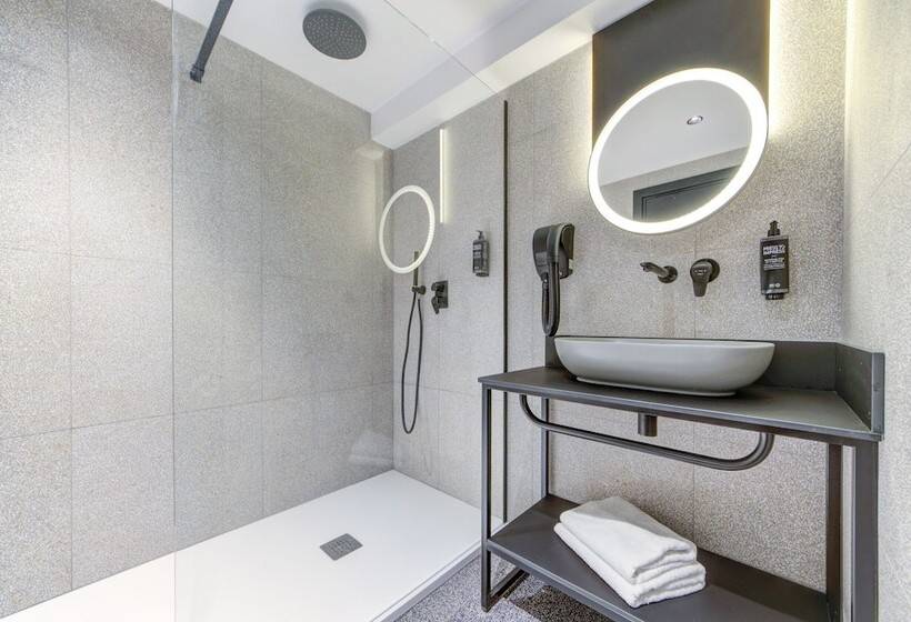 غرفة سوبيريور مطلة على المدينة, Ibis Styles St Pauls Bay Malta