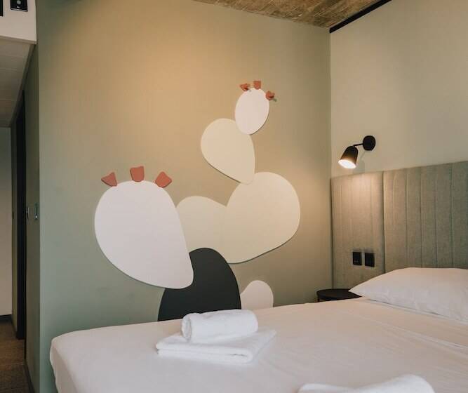 اتاق استاندارد با چشم‌انداز شهر, Ibis Styles St Pauls Bay Malta