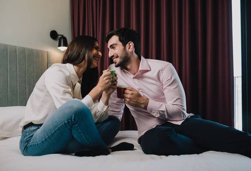 غرفة سوبيريور مطلّة علي البحر, Ibis Styles St Pauls Bay Malta