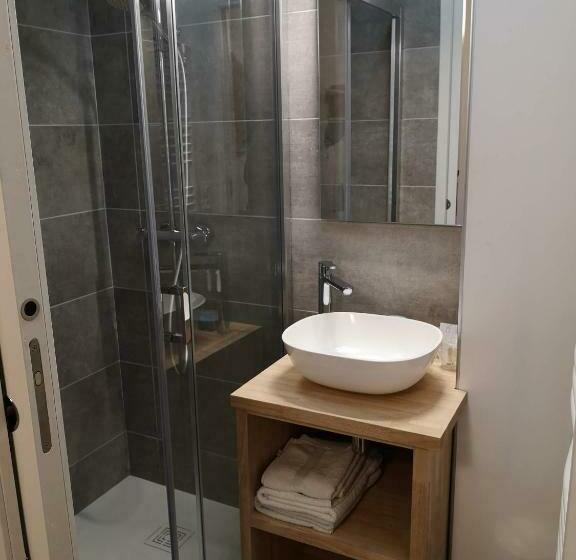 标准间带山景, Le Relais D Avajan