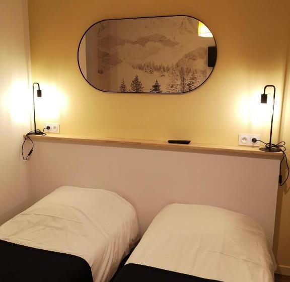 标准三人间, Le Relais D Avajan