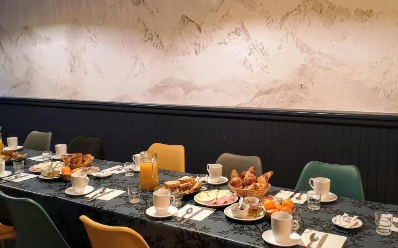 四人标准间, Le Relais D Avajan