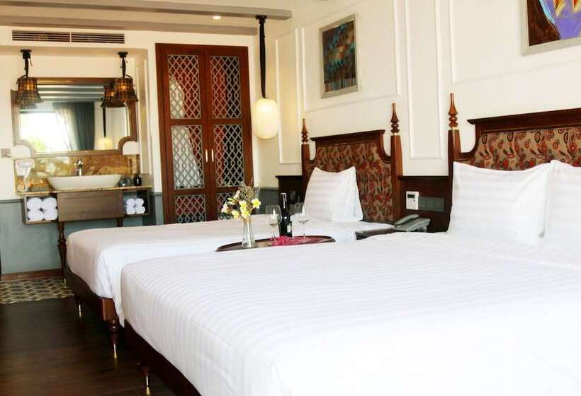 اتاق لوکس سه تخته, Son Hoi An Boutique Hotel & Spa