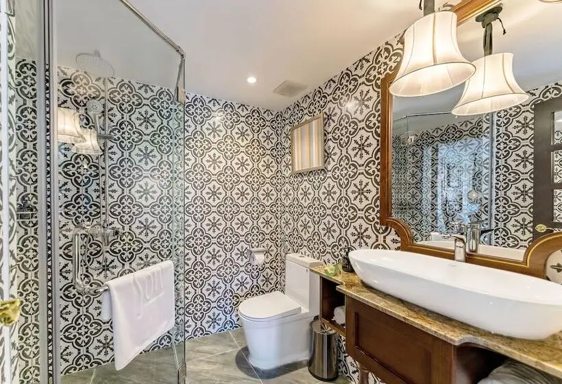 اتاق خانوادگی تودرتو, Son Hoi An Boutique Hotel & Spa