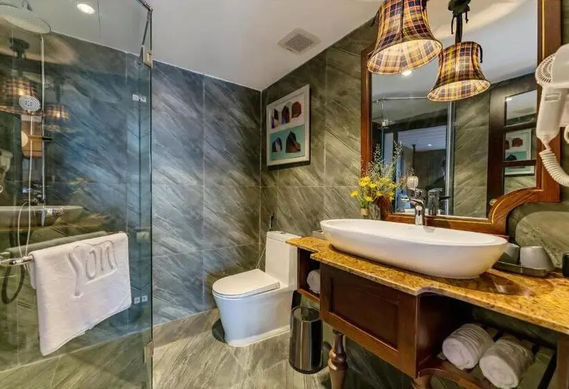 اتاق لوکس با چشم‌انداز شهر, Son Hoi An Boutique Hotel & Spa
